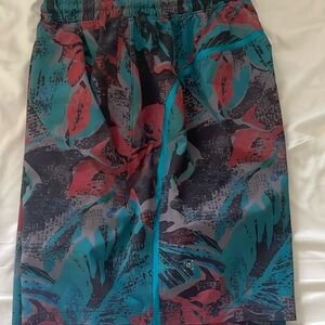 lululemon Pace Breaker 7” linerless XXL